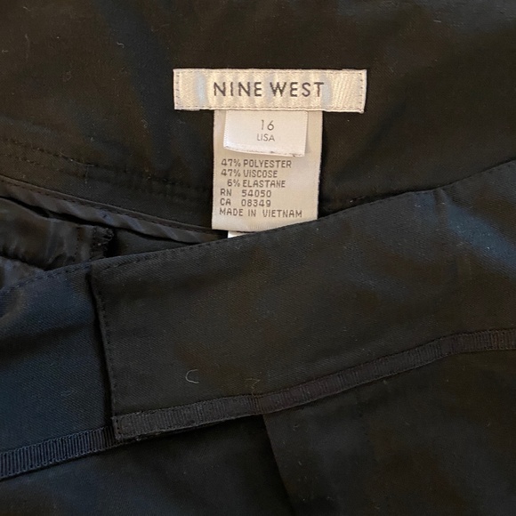Nine West Black Dress Pants, Size 16 - Picture 7 of 8